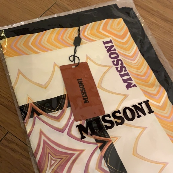 💕x3HP💕Missoni geometric zig zag chevron print silk scarf - Picture 7 of 8